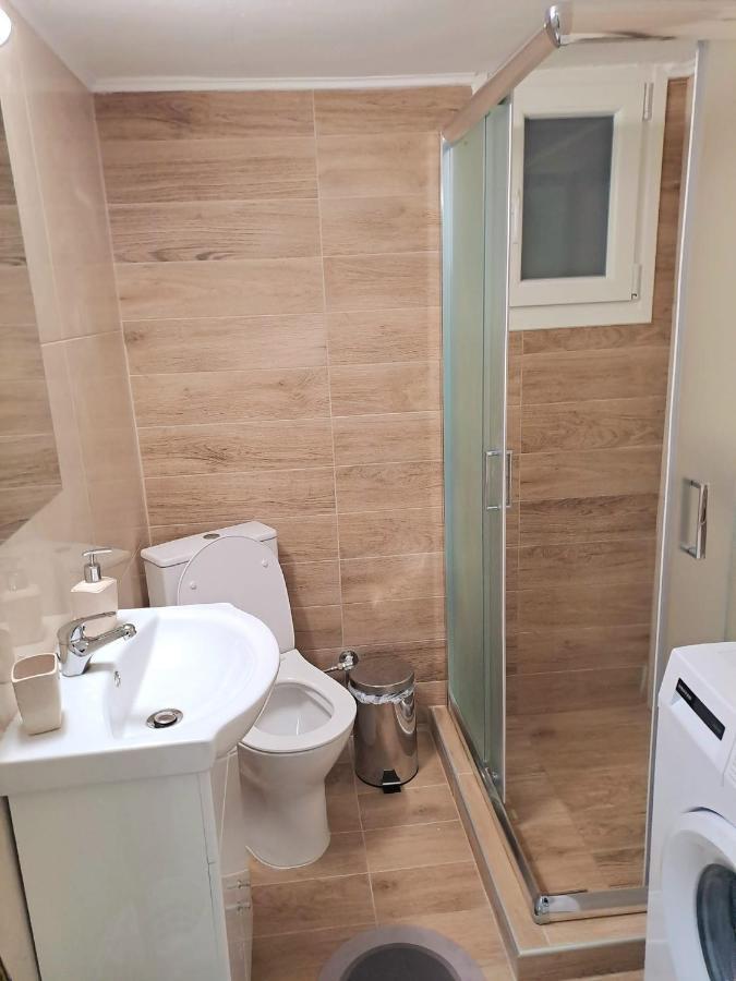 Cloud9 Apartment Kavala Esterno foto